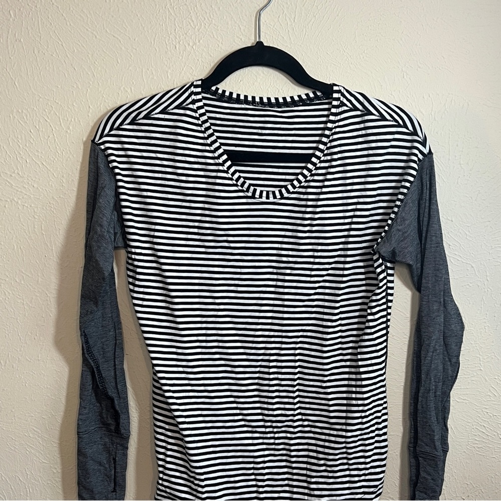 Lululemon Long Sleeve Tee